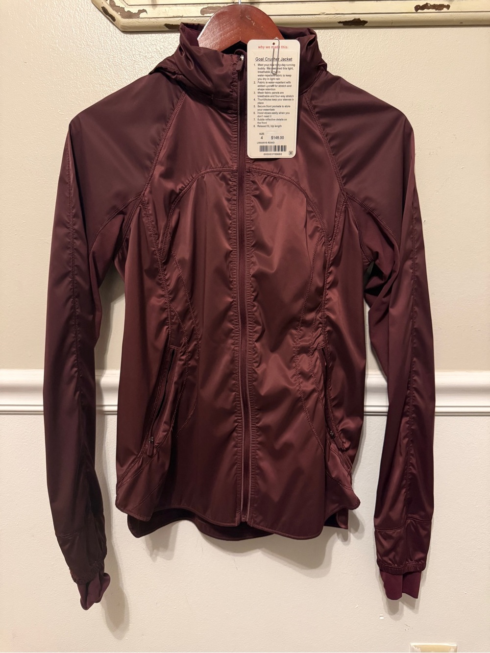 Lululemon Goal Crusher Jacket Redwood Size 4 $148 Retail